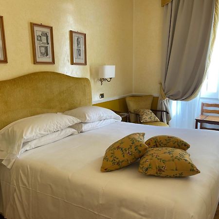 Bettoja Hotel Massimo d'Azeglio Roma Esterno foto